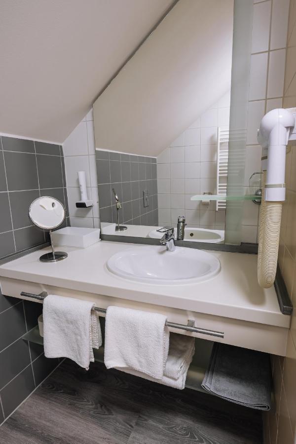 Vadvirag Panzio Hotel Agfalva Bagian luar foto